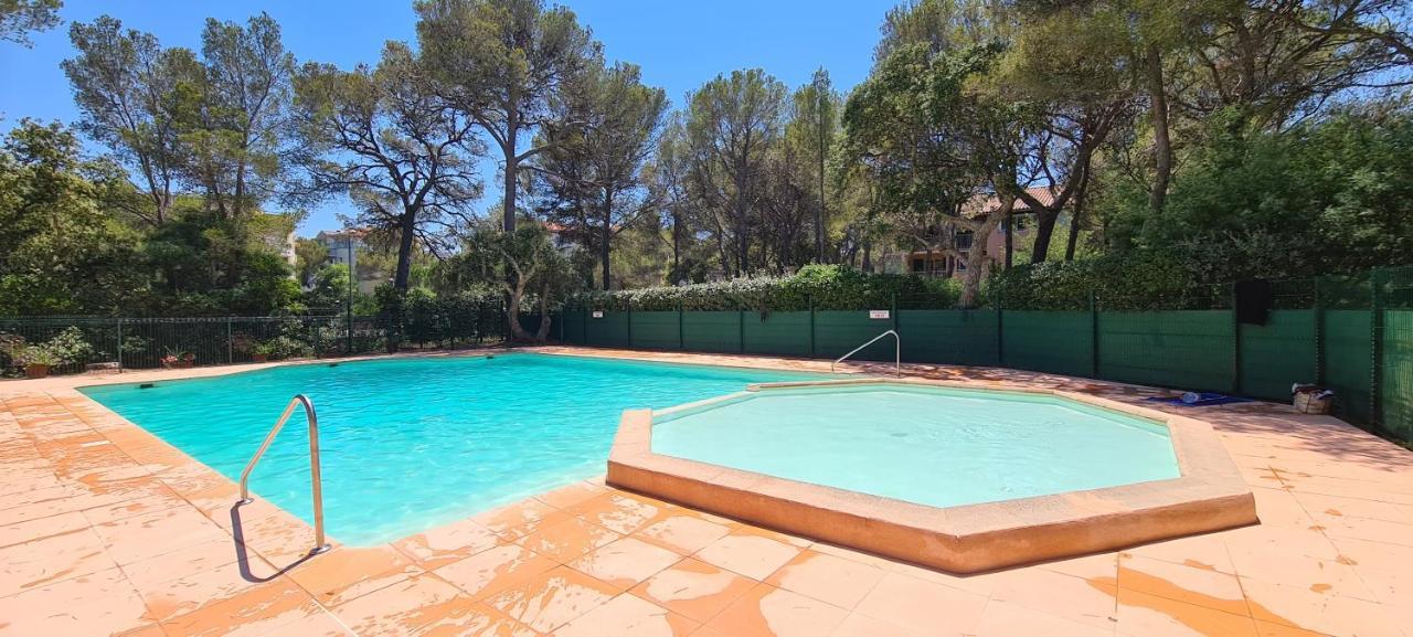 Le Calypso Apartment Сен-Агулф Екстериор снимка